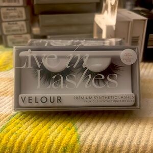 Velour Live In Lashes-Worst Behavior